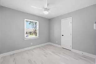2837 Dickens Ln, Flower Mound, TX 75028 - Photo 12