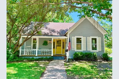725 Bolivar Street, Denton, TX 76201 - Photo 1