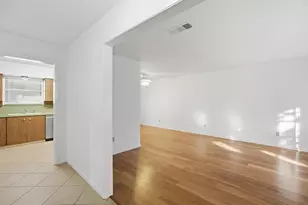 4613 Ranch View Rd, Fort Worth, TX 76109 - Photo 6