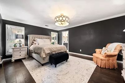 907 Loch Lomond Drive, Arlington, TX 76012 - Photo 26