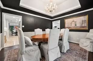 907 Loch Lomond Dr, Arlington, TX 76012 - Photo 22
