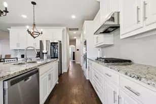 748 Fireside Dr, Little Elm, TX 76227 - Photo 10