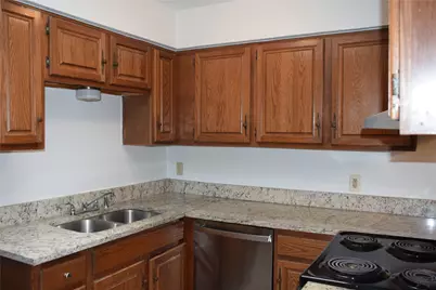 1233 Fairhaven Drive, Mansfield, TX 76063 - Photo 4