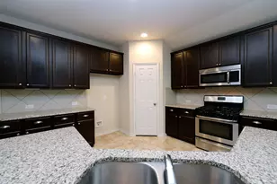 1917 Megan Creek Dr, Little Elm, TX 75068 - Photo 6