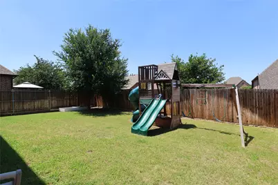 15421 Pioneer Bluff Trail, Fort Worth, TX 76262 - Photo 18