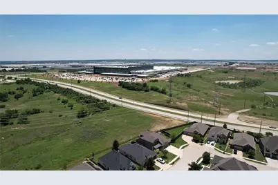 15421 Pioneer Bluff Trail, Fort Worth, TX 76262 - Photo 32