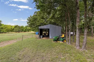 5129 County Rd 3139, Lone Oak, TX 75453 - Photo 18