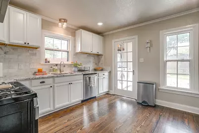 4328 Lovell Avenue, Fort Worth, TX 76107 - Photo 10