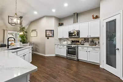 7709 Uvalde Way, McKinney, TX 75071 - Photo 10