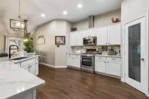 7709 Uvalde Way, McKinney, TX 75071 - Photo 10