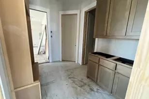 421 Texas Sage Trl, Weatherford, TX 76085 - Photo 6