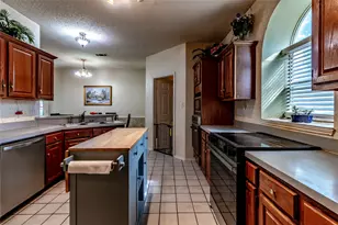 1601 Clearmeadow Dr, Allen, TX 75002 - Photo 4