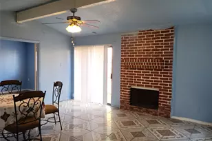 3320 Green Ridge St, Fort Worth, TX 76133 - Photo 2