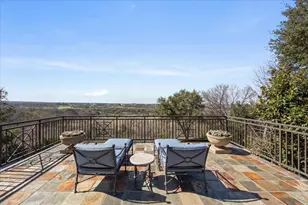 212 Hazelwood Dr, Fort Worth, TX 76107 - Photo 16