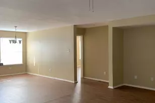 1434 Mission Hills Ln, Dallas, TX 75217 - Photo 10