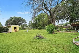 5700 Kennedy St, Watauga, TX 76148 - Photo 16