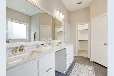 2700 Gladstone Drive, Dallas, TX 75211 - Photo 18