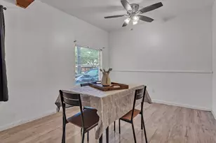 419 Joyce St, Arlington, TX 76010 - Photo 8