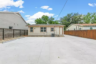 2717 Townsend Dr, Fort Worth, TX 76110 - Photo 38