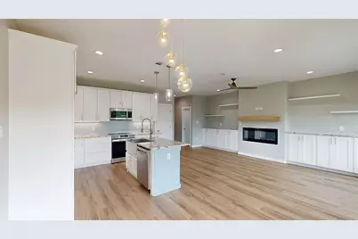 5707 Lake Granbury Trail, Granbury, TX 76048 - Photo 6