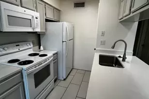 5750 Phoenix Dr, Dallas, TX 75231 - Photo 2