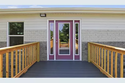 211 E Bay Drive, Bridgeport, TX 76426 - Photo 6