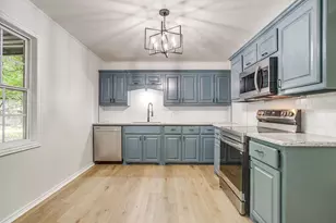 410 Case St, Weatherford, TX 76086 - Photo 12