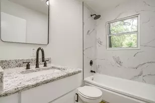410 Case St, Weatherford, TX 76086 - Photo 26