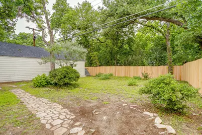 1412 Eagle Drive, Fort Worth, TX 76111 - Photo 36