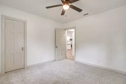 1412 Eagle Drive, Fort Worth, TX 76111 - Photo 30