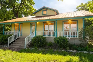 624 Alexander Rd, Stephenville, TX 76401 - Photo 2