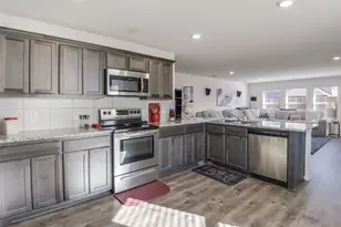 512 Woodhaven Dr, Waxahachie, TX 75165 - Photo 6
