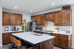 1229 Hayden Ln, Savannah, TX 76227 - Photo 10