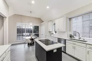 800 Coralberry Dr, McKinney, TX 75072 - Photo 10