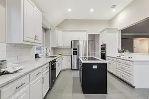800 Coralberry Dr, McKinney, TX 75072 - Photo 6