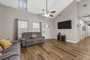 106 Moore St, Itasca, TX 76055 - Photo 4
