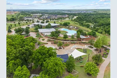 10736 Smoky Oak Trail, Argyle, TX 76226 - Photo 12