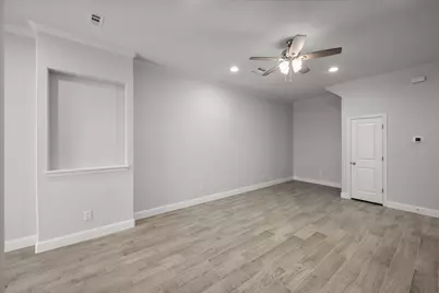 2354 Spring Park Boulevard, Arlington, TX 76016 - Photo 6