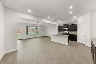 108 Whistling Duck Dr, Balch Springs, TX 75181 - Photo 10