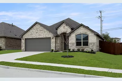 107 Whistling Duck Drive, Balch Springs, TX 75181 - Photo 2