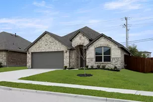 107 Whistling Duck Dr, Balch Springs, TX 75181 - Photo 2
