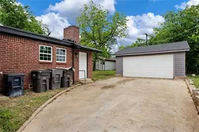 2304 Annabelle Lane, Fort Worth, TX 76119 - Photo 32