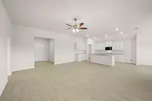 1176 Oak Spring Dr, Burleson, TX 76028 - Photo 8