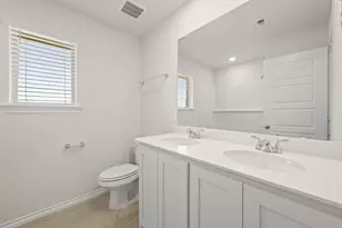 1176 Oak Spring Dr, Burleson, TX 76028 - Photo 24