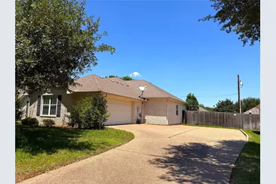1128 Heatherwood, Hewitt, TX 76643 - Photo 2