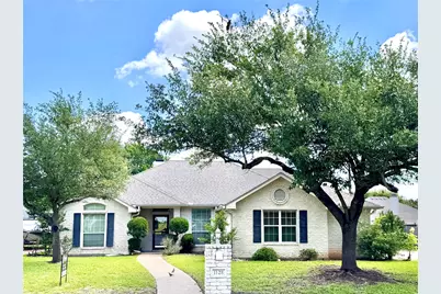 1128 Heatherwood, Hewitt, TX 76643 - Photo 1