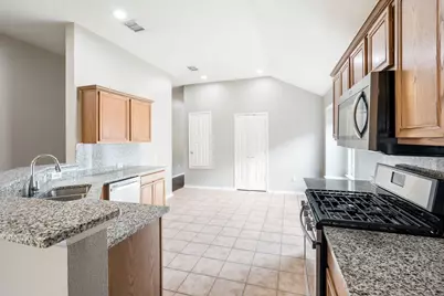 12152 Tacoma Ridge Drive, Fort Worth, TX 76244 - Photo 8