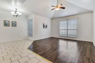 905 Fairbanks Cir, Duncanville, TX 75137 - Photo 2