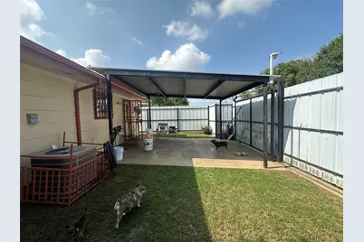 916 Algonquin Drive, Dallas, TX 75217 - Photo 14