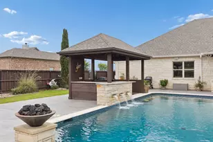 2009 Lakeshore Dr, Cleburne, TX 76033 - Photo 22